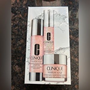Brand new Clinique Moisture set